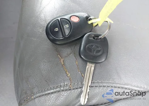 2010 Toyota Tundra Grade 5.7L V8 from USA, damaged, VIN 5TFEY5F18AX097405